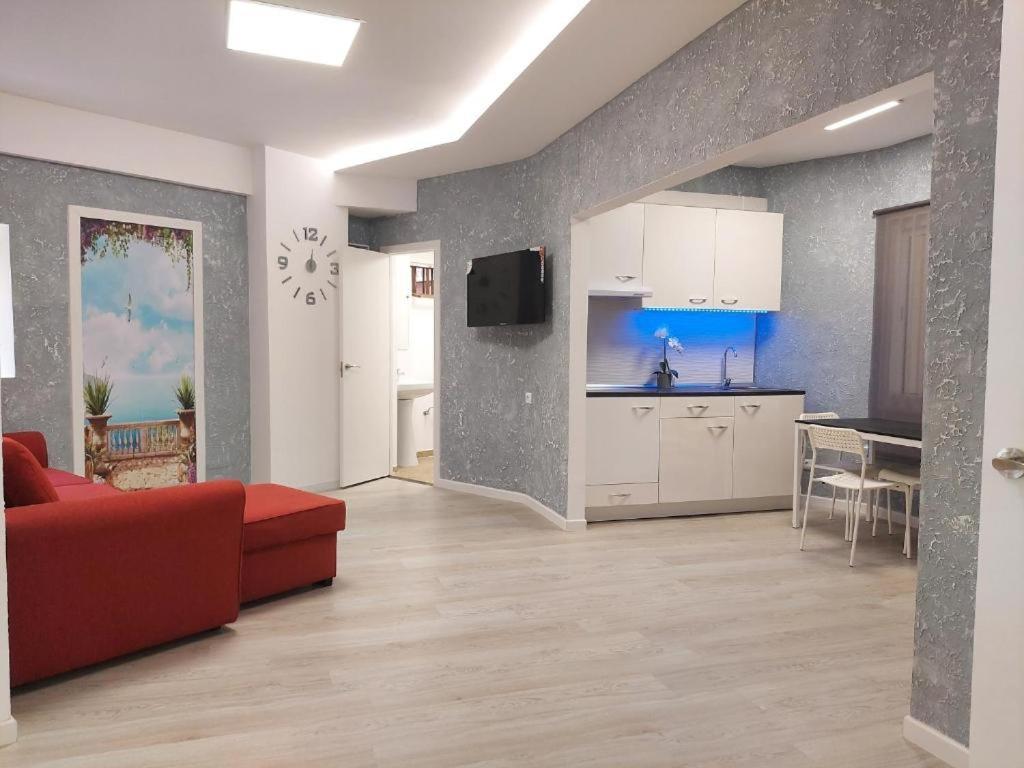 Fantastic 2 Bedrooms, Just 20 Meters From Ocean Playa de las Américas Dış mekan fotoğraf