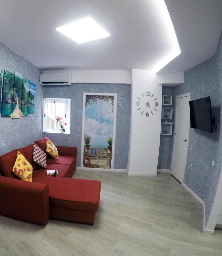 Fantastic 2 Bedrooms, Just 20 Meters From Ocean Playa de las Américas Dış mekan fotoğraf